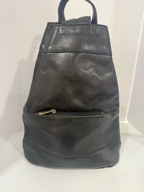 ESSA leather handbag / bookbag